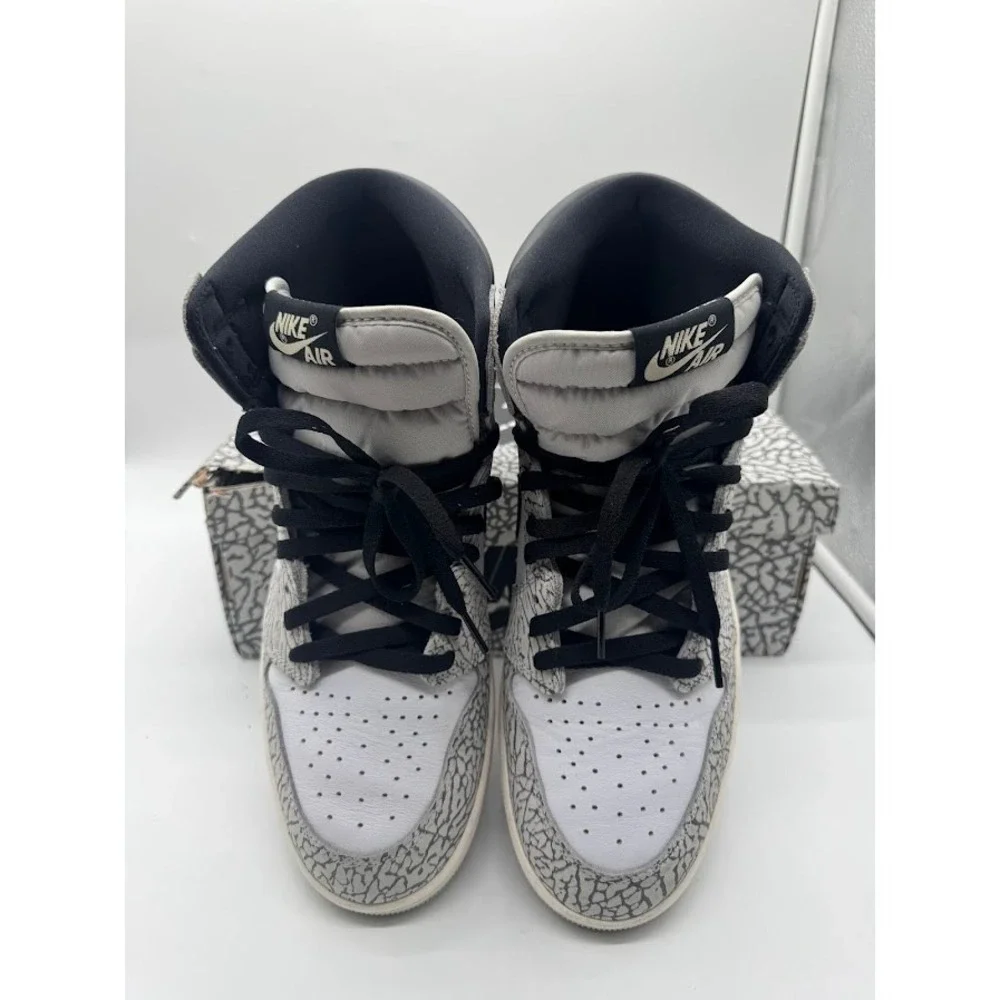 Air Jordan 1 Retro High OG White Cement DZ5485-052 Mens Size 13 Grey Black White